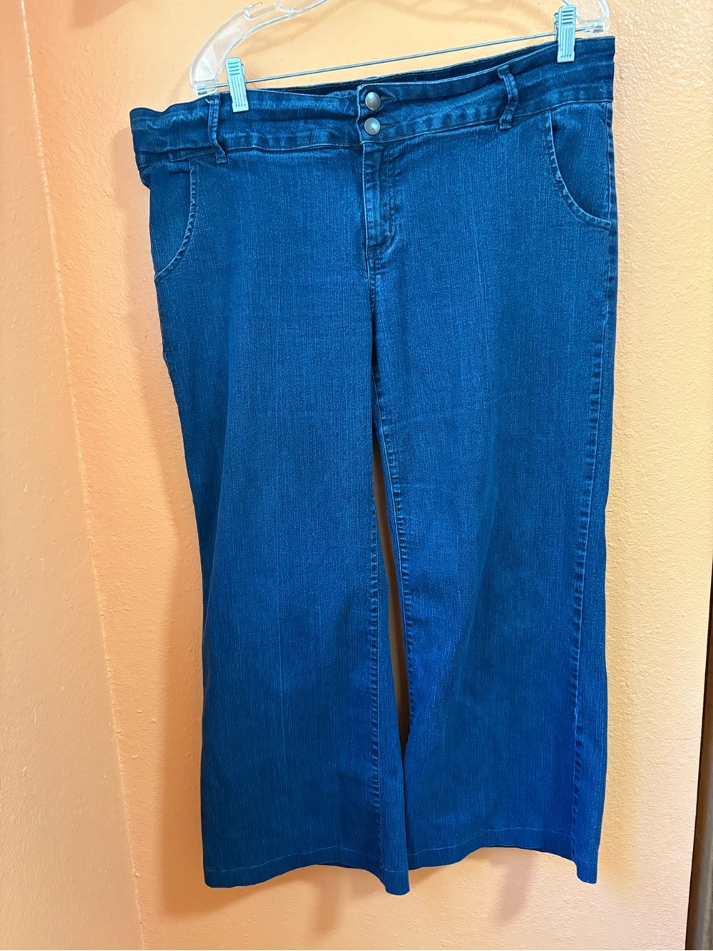 Piper's Closet wide leg jeans, trouser jeans, double button jeans,  wide leg.